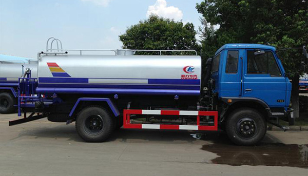 程力汽車集團與福田汽車公司在2017年成功海外合作